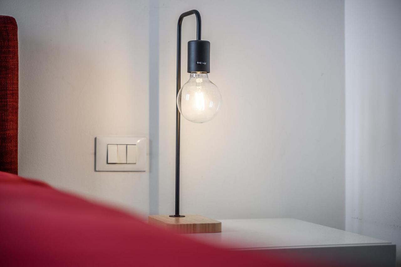 Ferienwohnung The Lantern Flat - Darsena Area Mailand Exterior foto